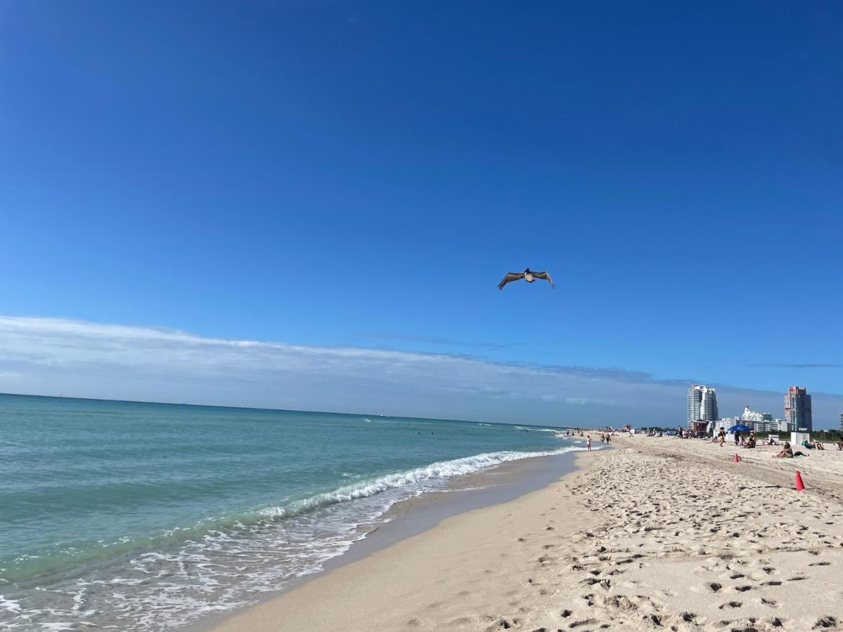 Beachfront Apt In Carlyle Hotel On Ocean Drive Miami Beach Exterior foto